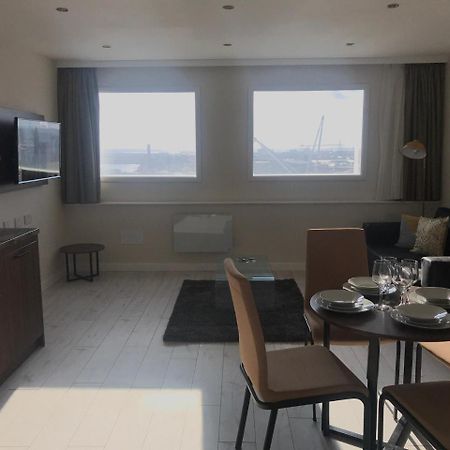 Quay Apartments Clarence House Newport  Bagian luar foto
