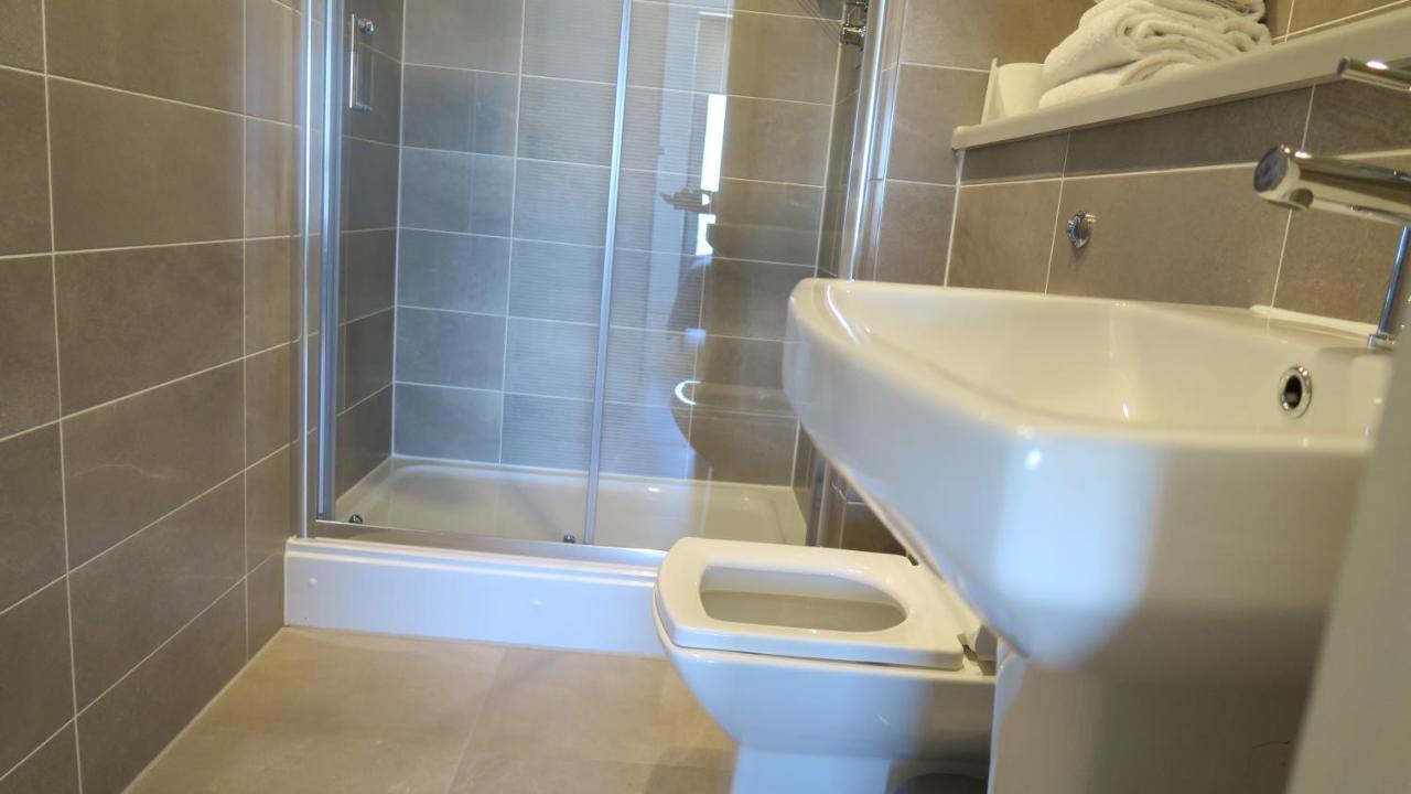Quay Apartments Clarence House Newport  Bagian luar foto