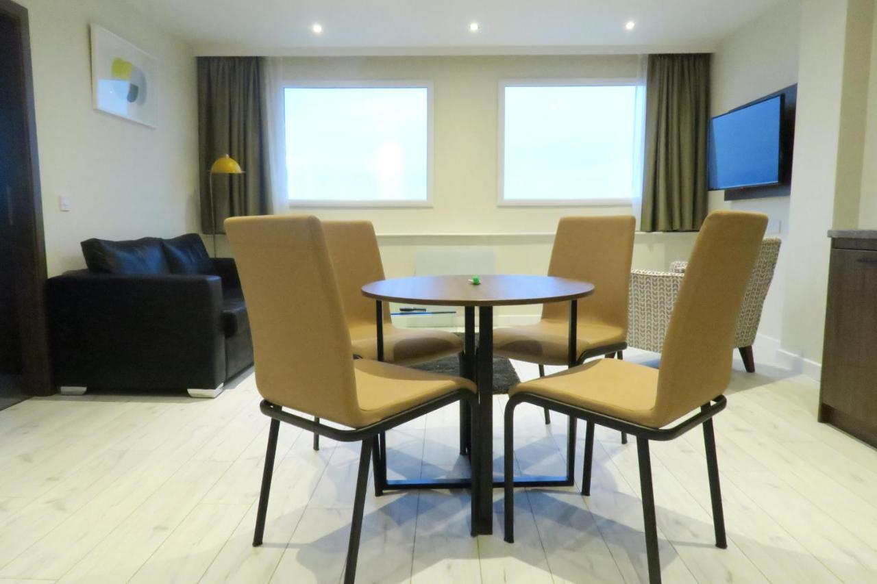 Quay Apartments Clarence House Newport  Bagian luar foto
