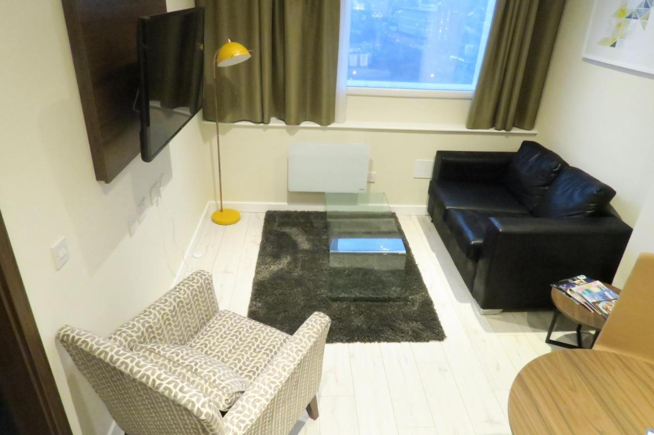 Quay Apartments Clarence House Newport  Bagian luar foto
